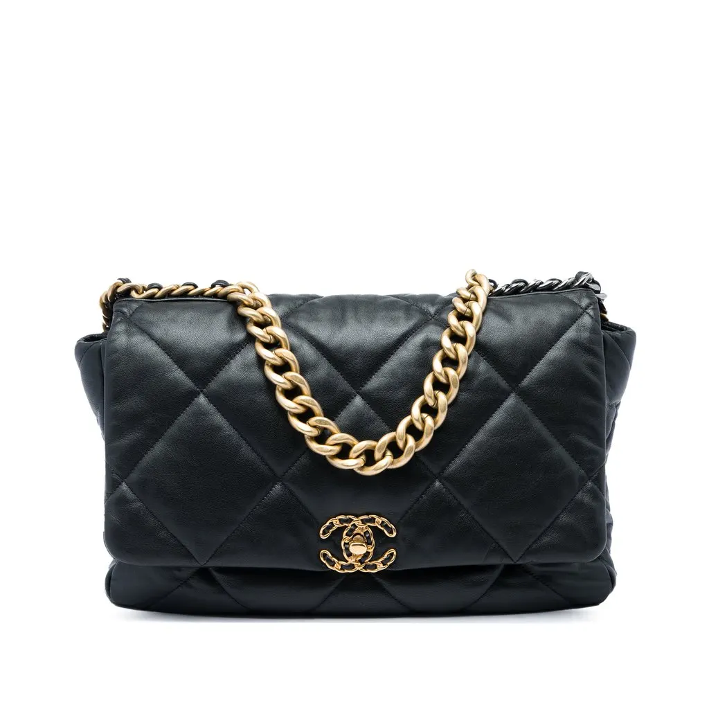 Chanel Maxi Lambskin 19 Flap Black Leather Very good - Front View