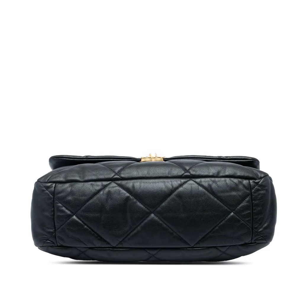 Chanel Maxi Lambskin 19 Flap Black Leather Very good - Inside View