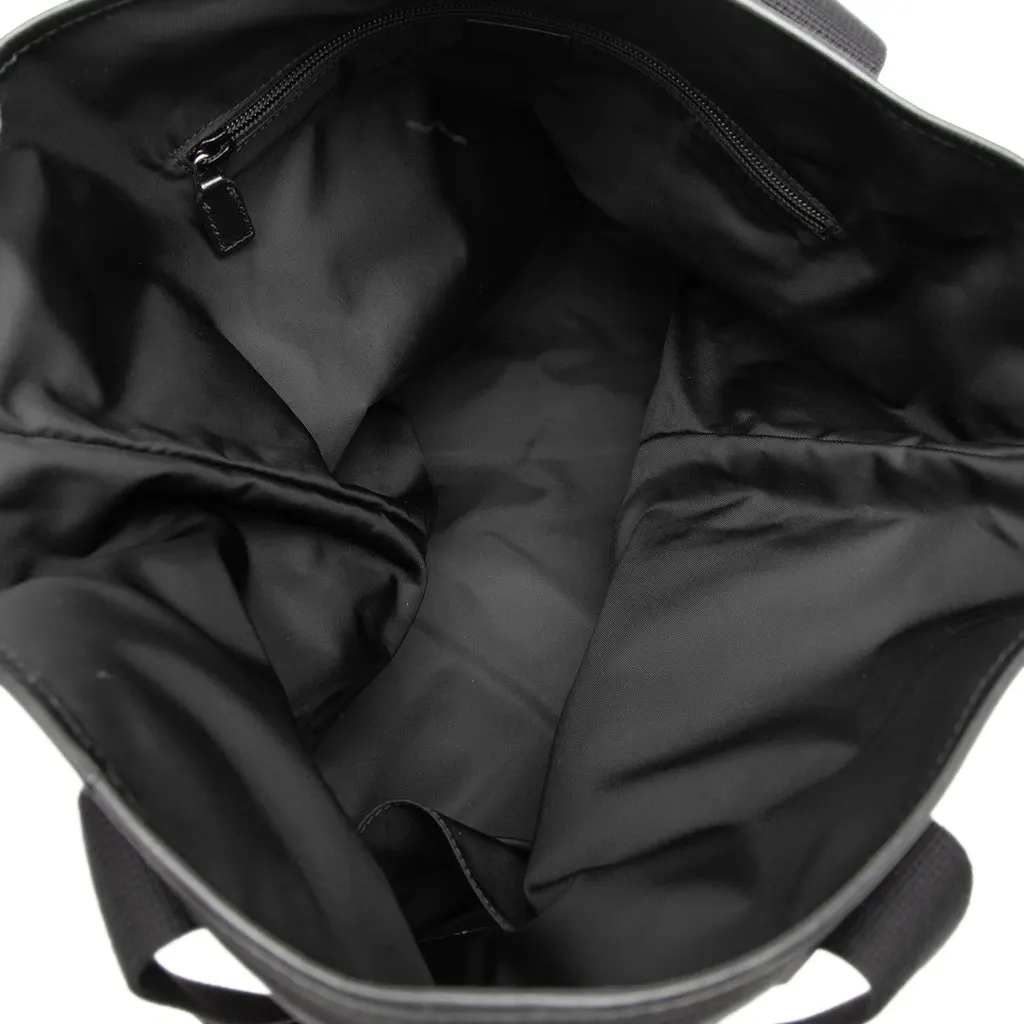 Gucci Nylon Web Tote Black Very good - Model View