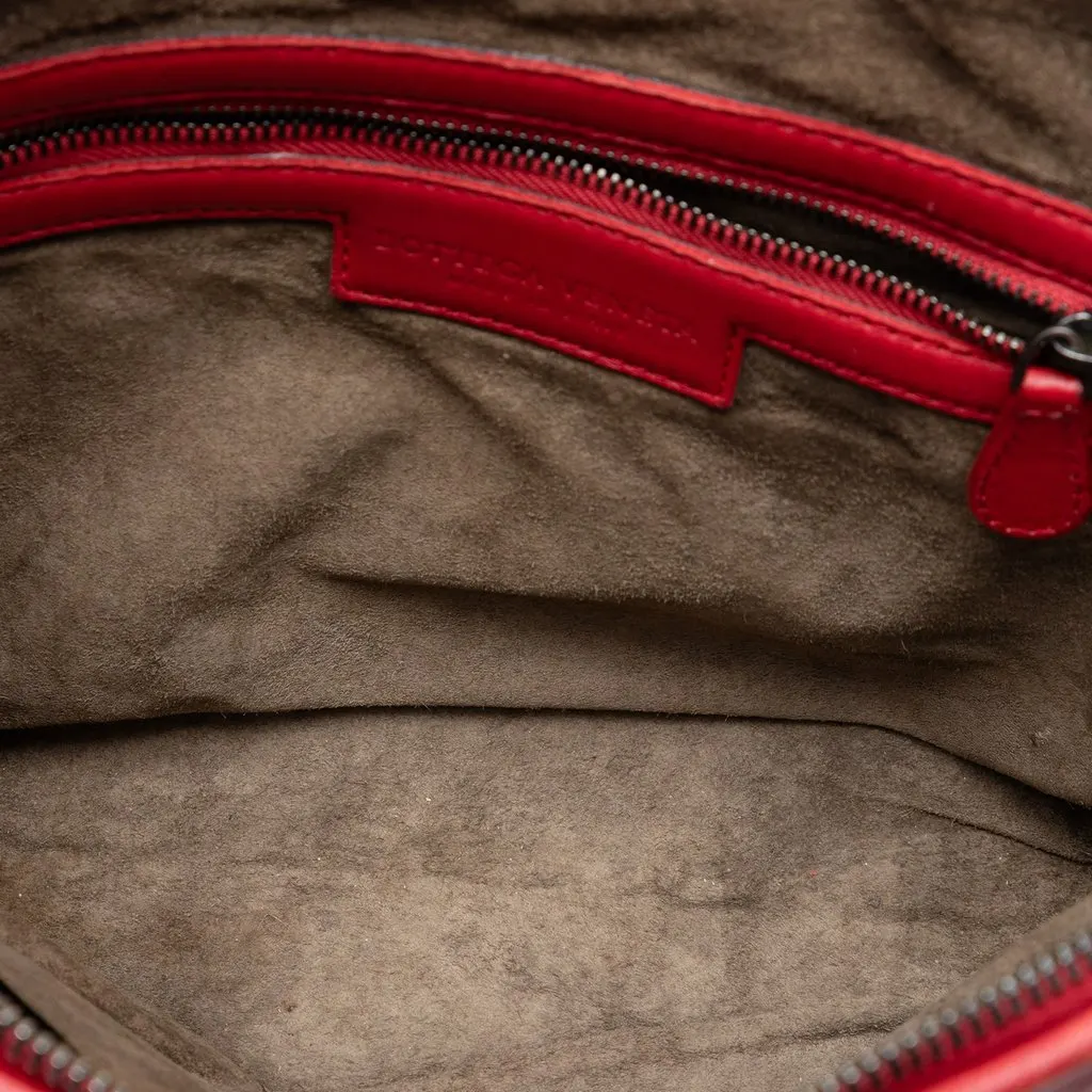 Bottega Veneta Nappa Intrecciato Nodini Crossbody Red Leather Very good - Model View
