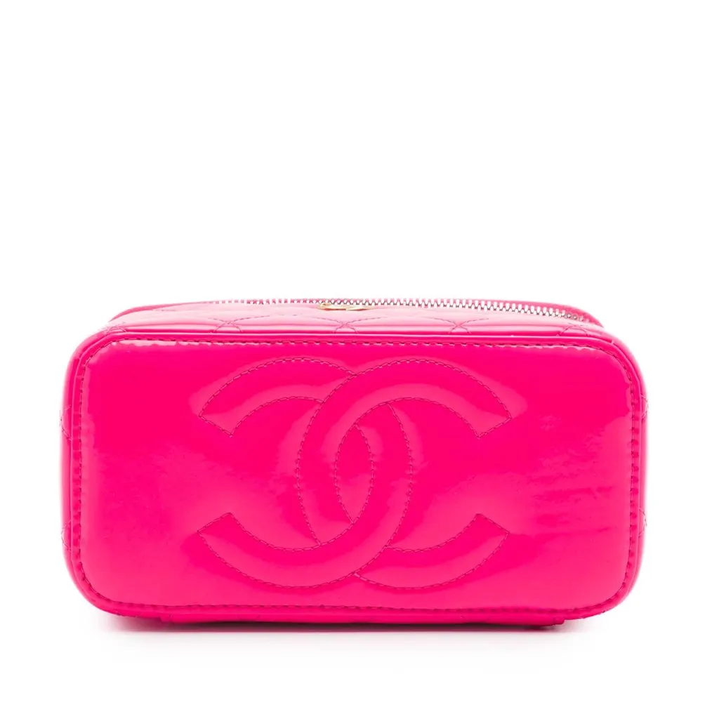 Chanel Small Quilted Patent Pearl Crush Vanity Case with Chain Pink Leather Very good - Inside View