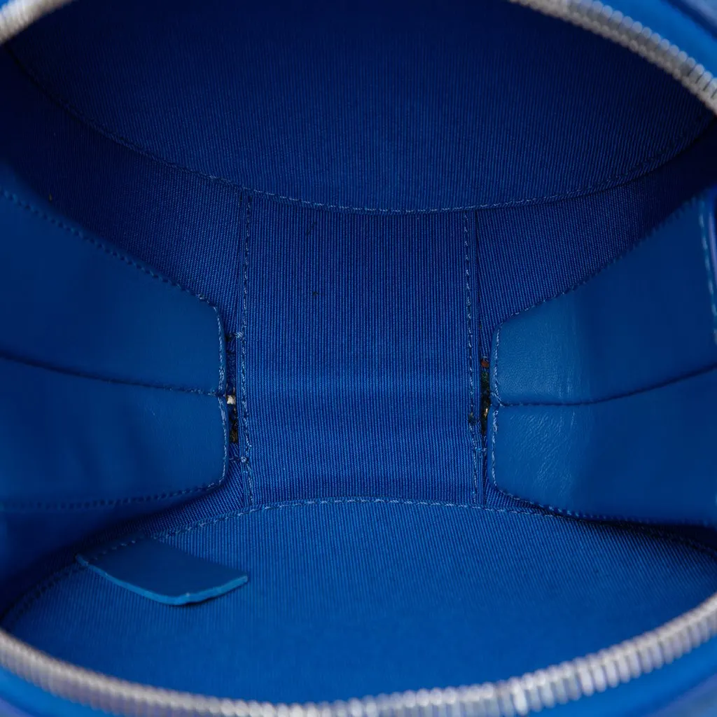 Chanel CC Patent Round As Earth Bag Blue Leather Very good - Model View