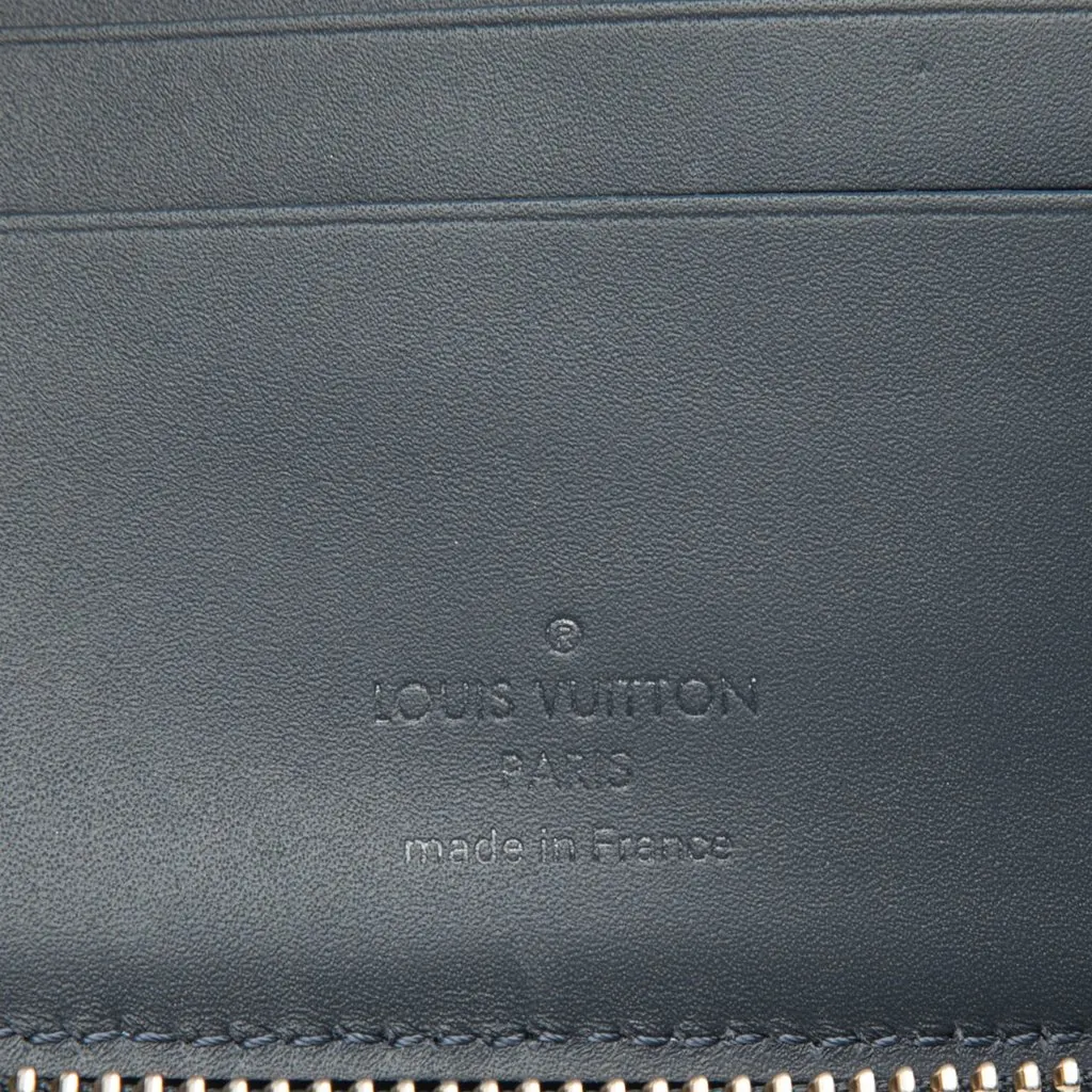 Louis Vuitton Monogram Denim Watercolor Hickory Stripes Compact Wallet on Strap Blue Denim Very good - Box View