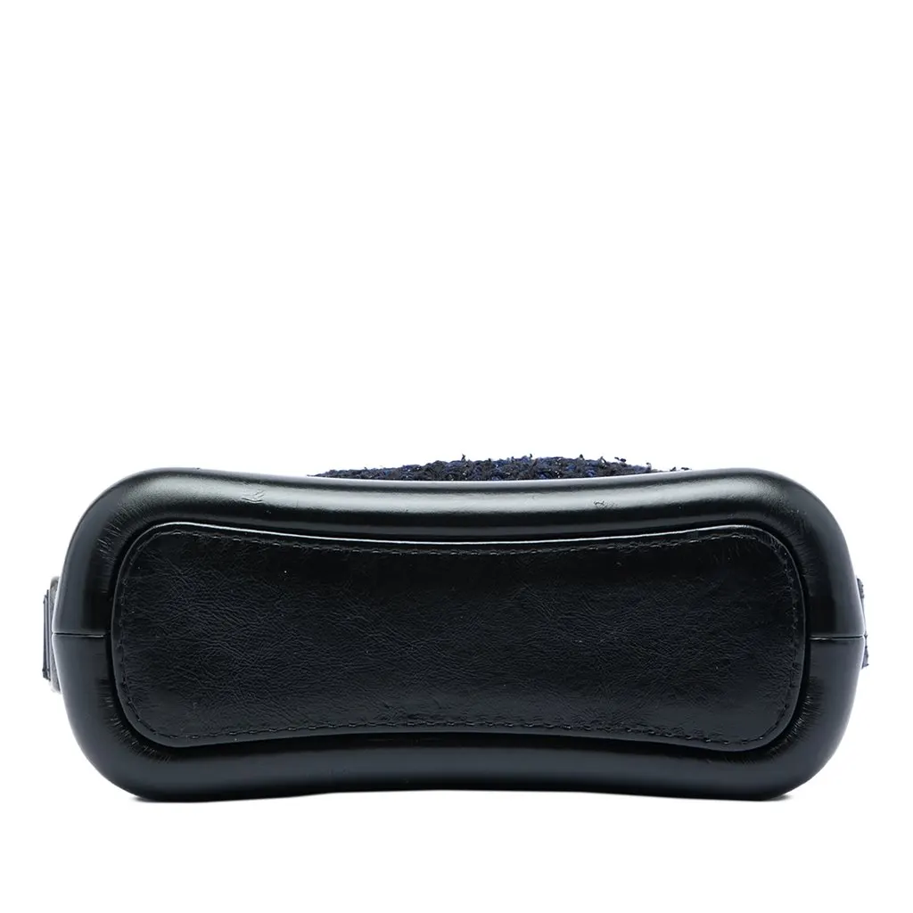 Chanel Small Tweed Gabrielle Crossbody Black Tweed Very good - Inside View