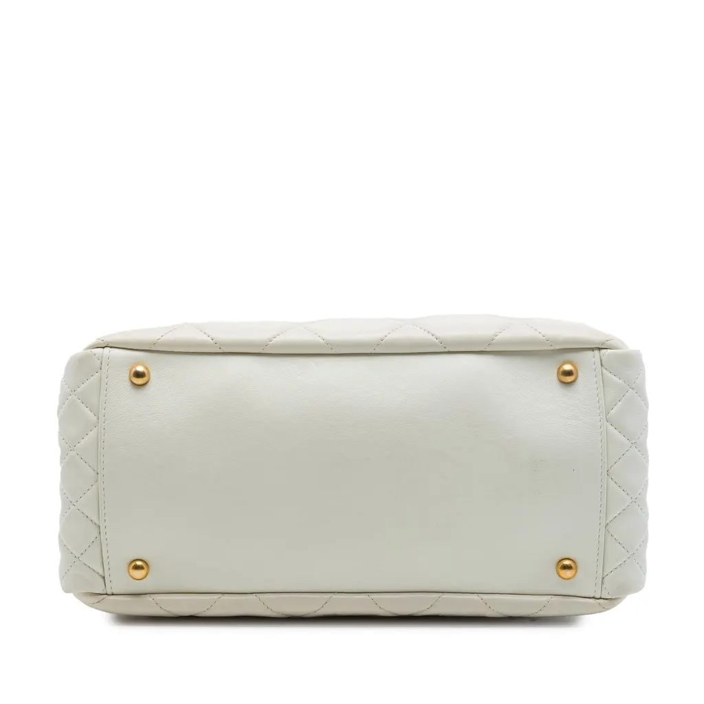 Chanel Quilted Aged Calfskin Mademoiselle Triple Zip Shoulder Bag White Leather Very good - Inside View