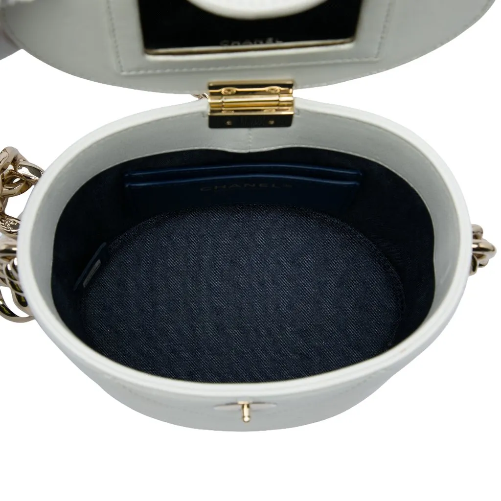 Chanel CC Lambskin Elegant Chain Vanity Case White Leather Very good - Model View