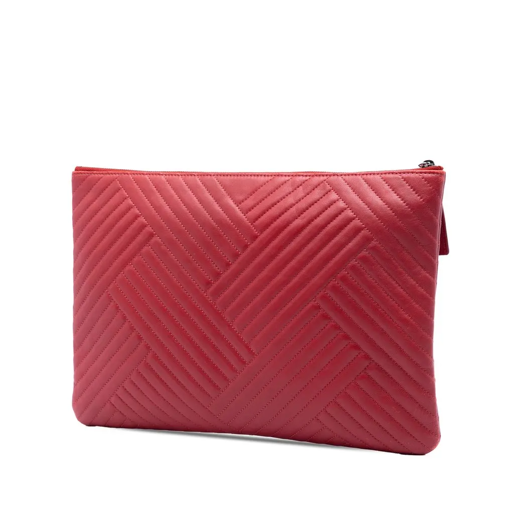 Chanel Large Diagonal Quilted Lambskin O Case Clutch Red Leather Very good - Back View