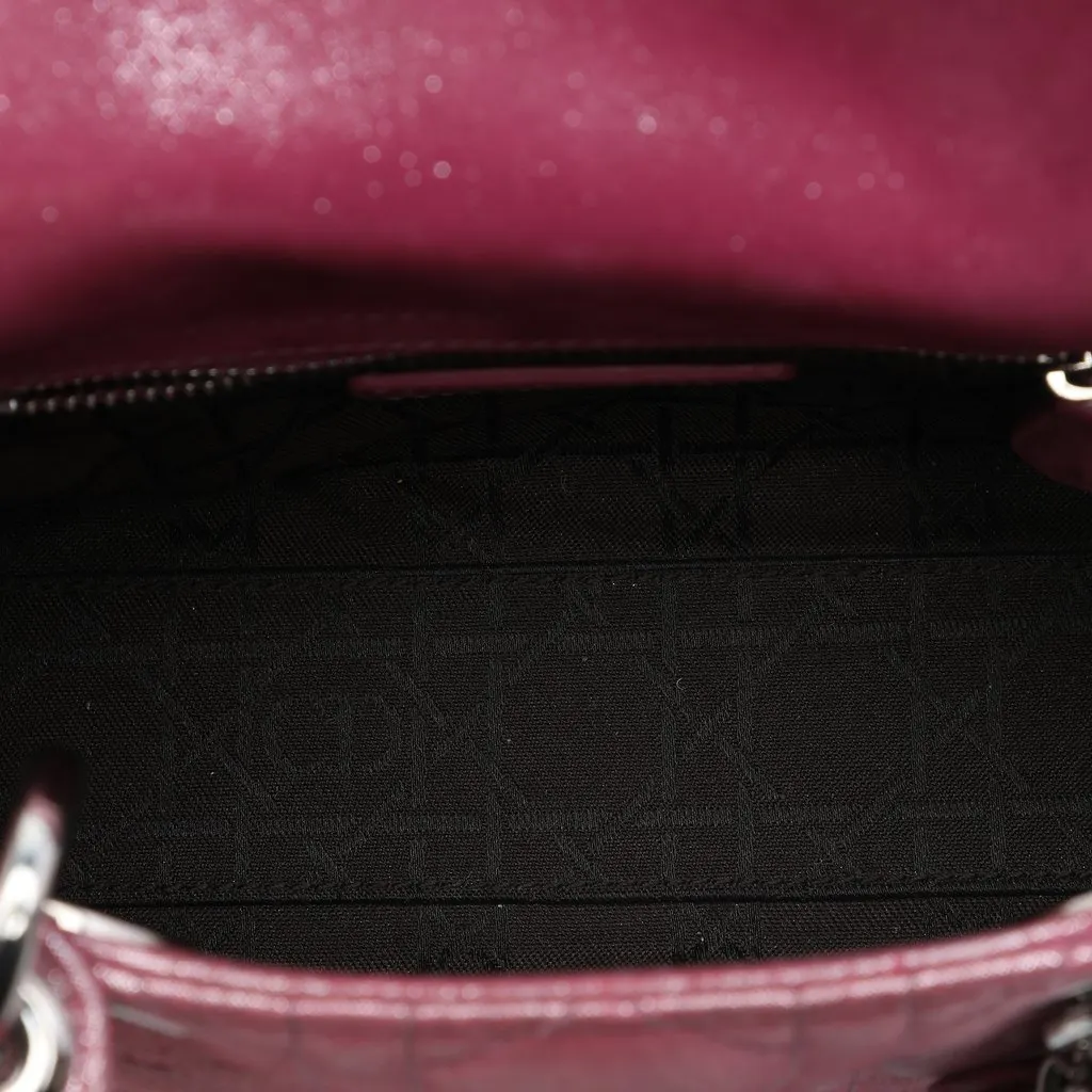 Dior Mini Iridescent Lambskin Cannage Lady Dior Pink Leather Very good - Model View