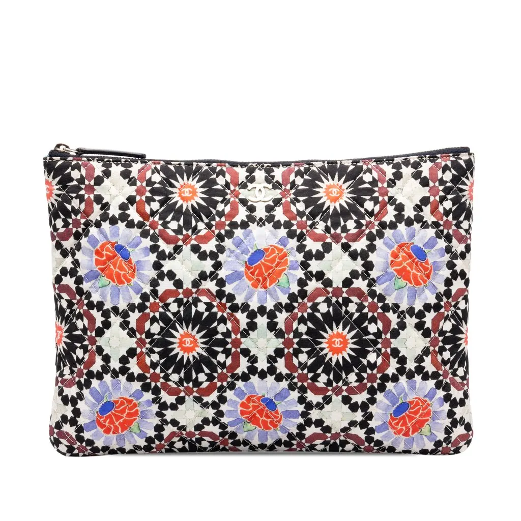 Chanel Paris Dubai Medium Quilted Printed Canvas O Case Clutch White Canvas Good - Front View