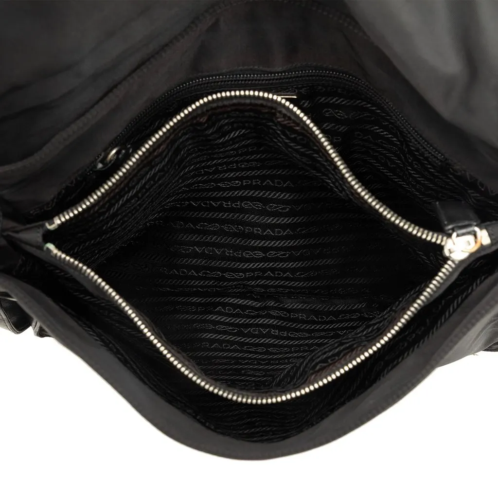 Prada Tessuto Messenger Bag Black Polyamide Very good - Model View