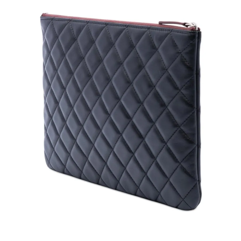 Chanel Medium Quilted Lambskin O Case Clutch Black Leather Very good - Back View