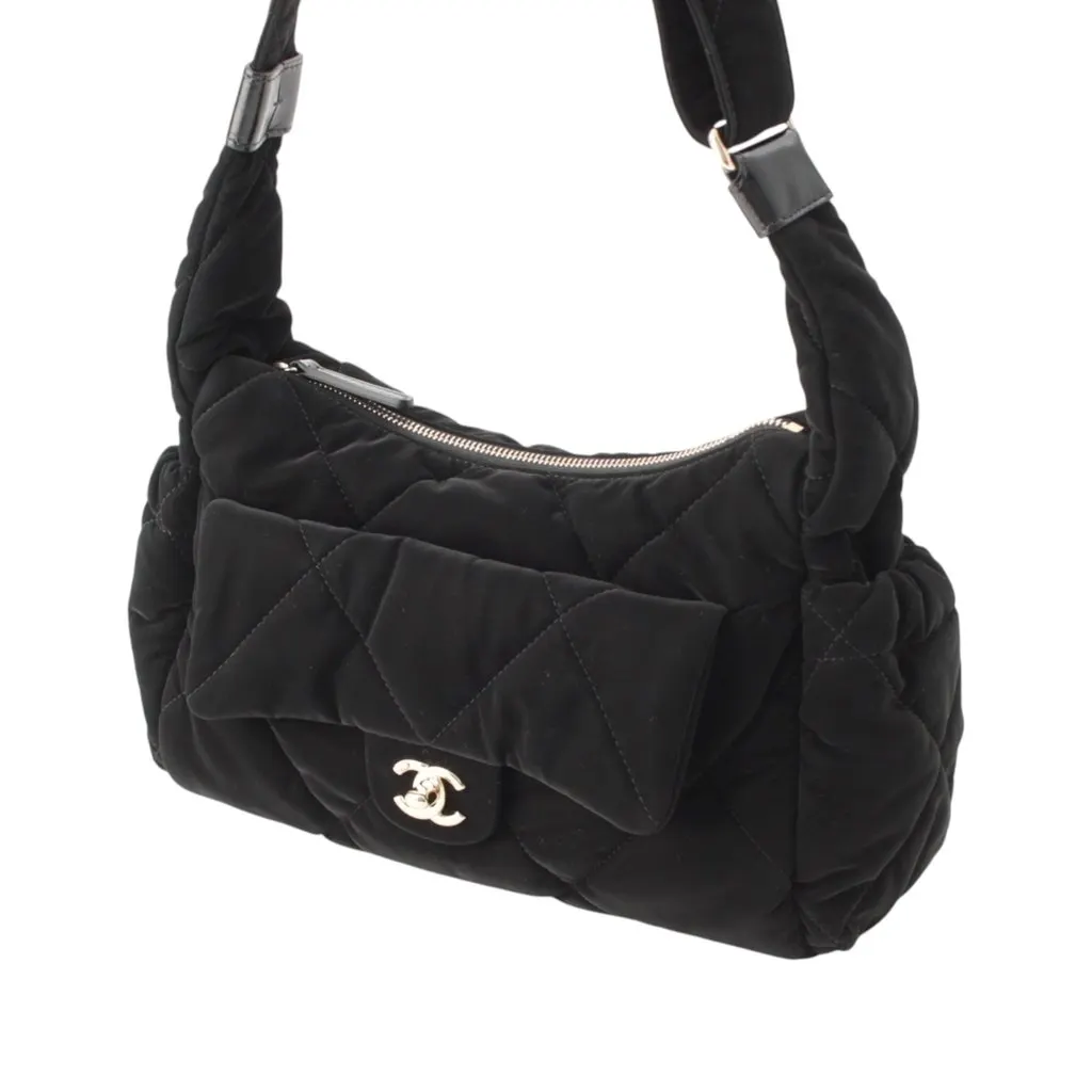 Chanel Large CC Quilted Velvet Effect Nylon Bowling Bag Black Very good - Inside View