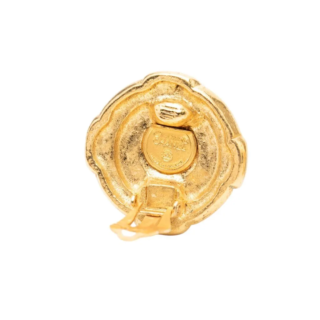 Chanel CC Gold Plated Round Clip On Earrings Gold Metal Very good - Inside View