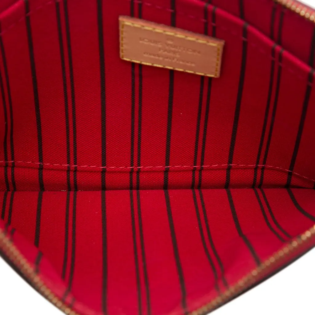 Louis Vuitton Monogram Neverfull MM Pouch Brown Canvas Very good - Model View