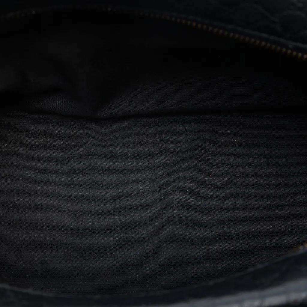 Gucci Microguccissima Clutch Black Leather Very good - Model View