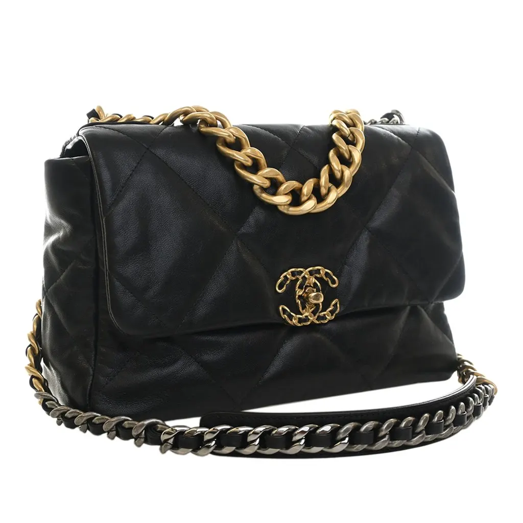 Chanel Large Lambskin 19 Flap Black Leather Very good - Inside View