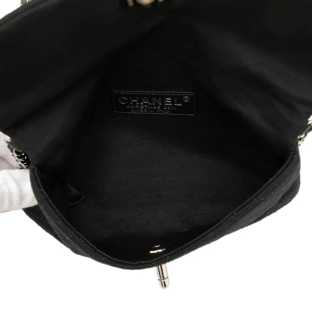 Chanel Mini CC Quilted Jersey Flap Black Very good - Model View