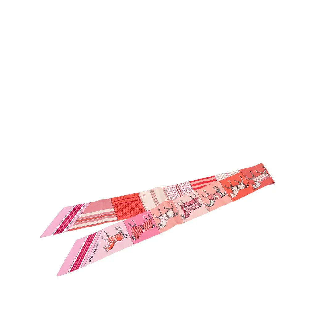 Hermès Couvertures Nouvelles Silk Twilly Scarf Pink Silk Good - Front View