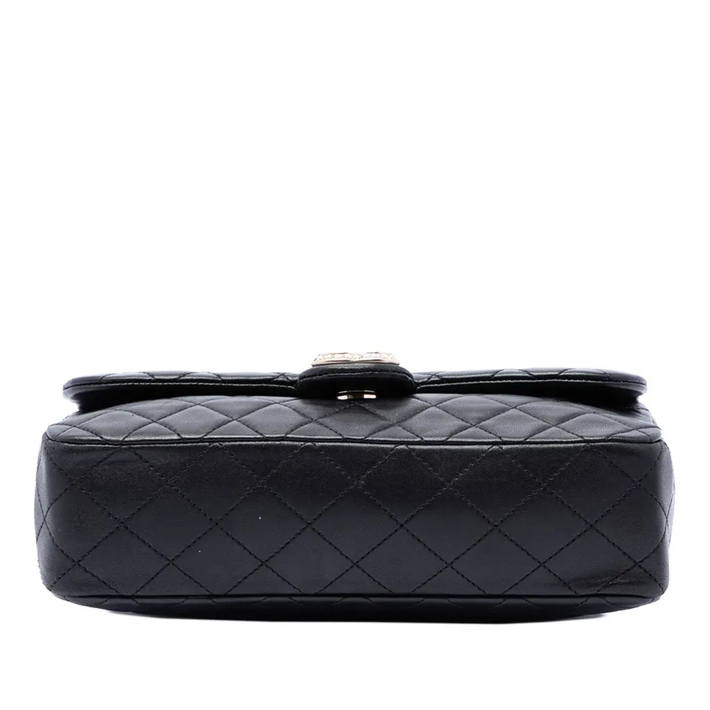 Chanel Medium Quilted Lambskin Westminster Pearl Flap Black Leather Very good - Inside View