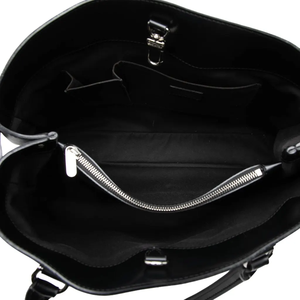 Louis Vuitton Epi Passy GM Black Leather Good - Model View