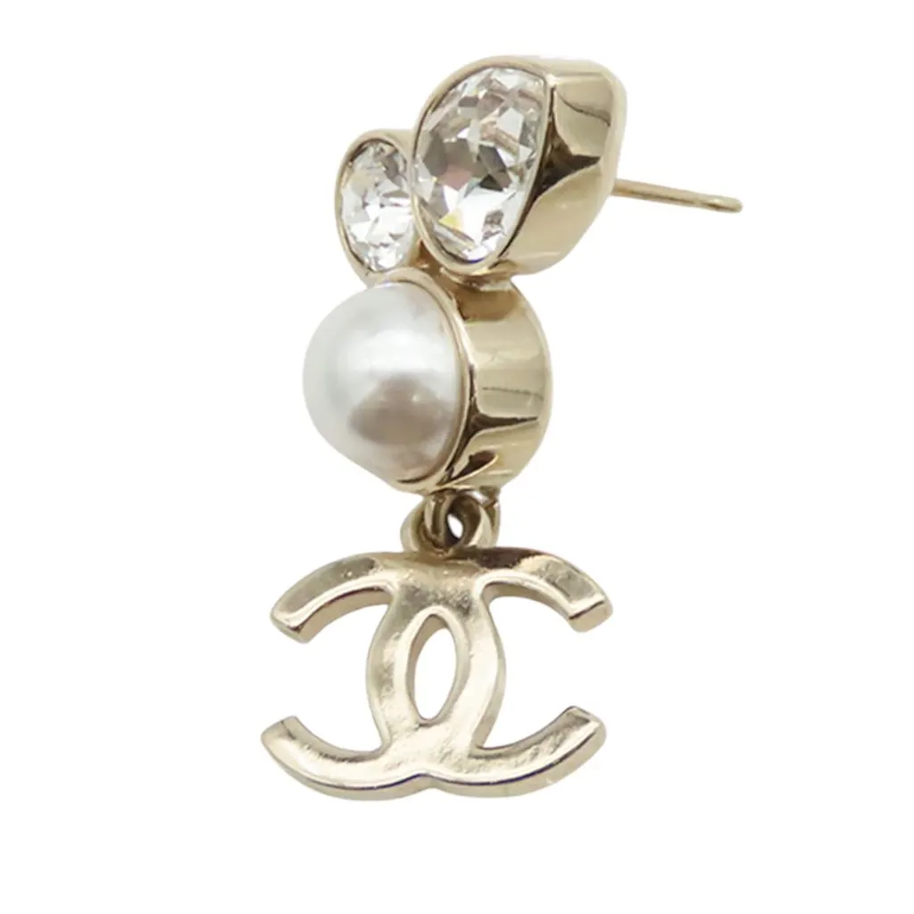 Chanel CC Gold Plated Faux Pearl and Rhinestone Drop Earrings Gold Metal Very good - Model View