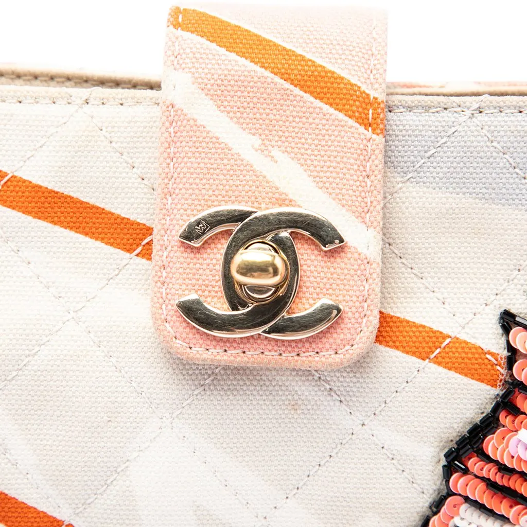 Chanel CC Quilted Printed Canvas and Sequins Arc De Triomphe Shoulder Bag Beige Very good - Box View