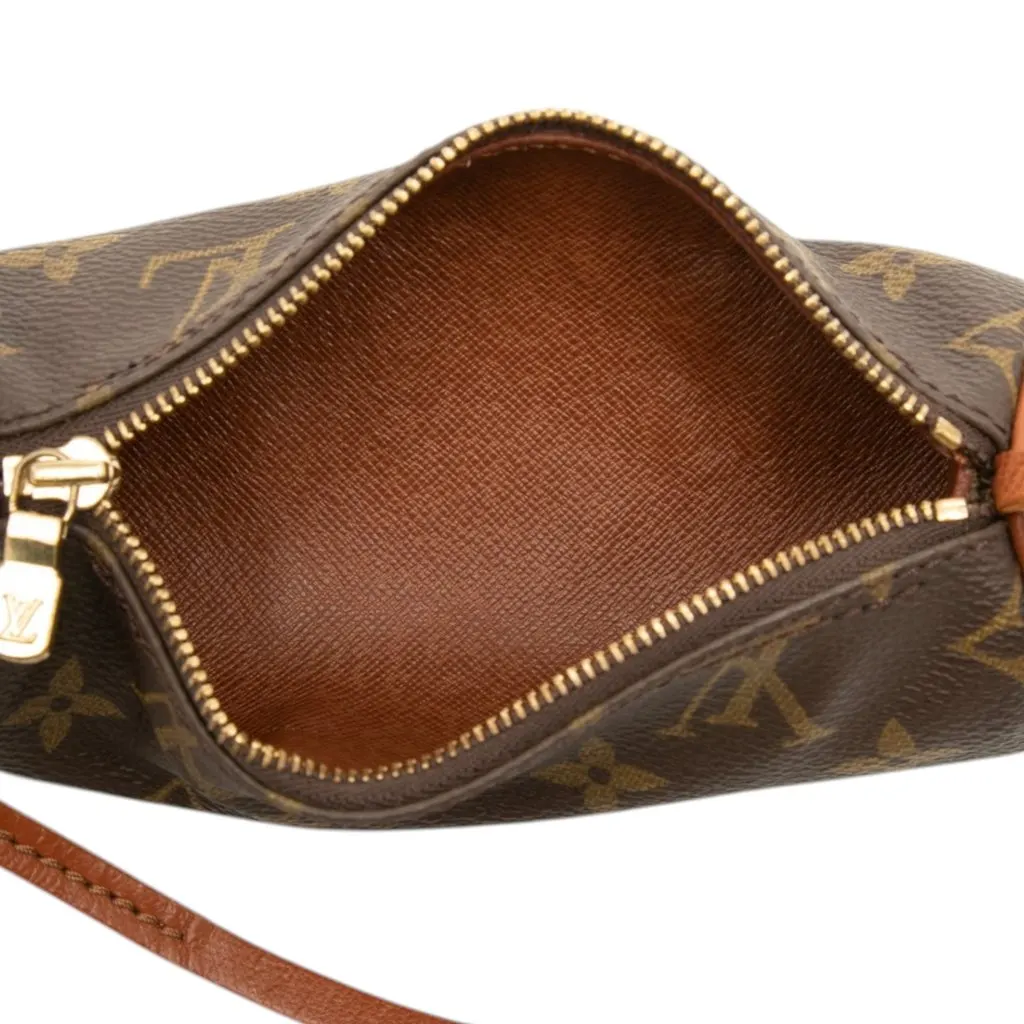 Louis Vuitton Monogram Papillon Pochette Brown Very good - Model View