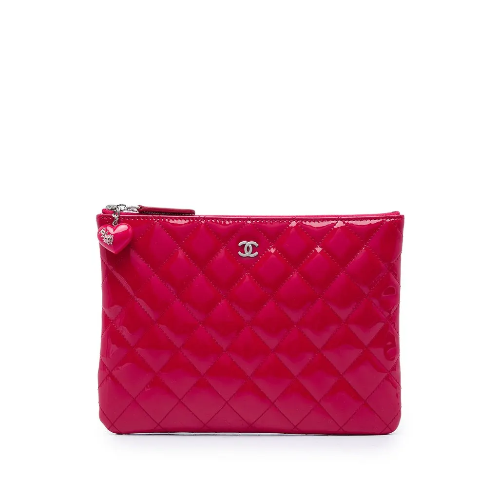 Chanel Small Quilted Patent Valentine Hearts O Case Clutch Pink Leather Good - Front View
