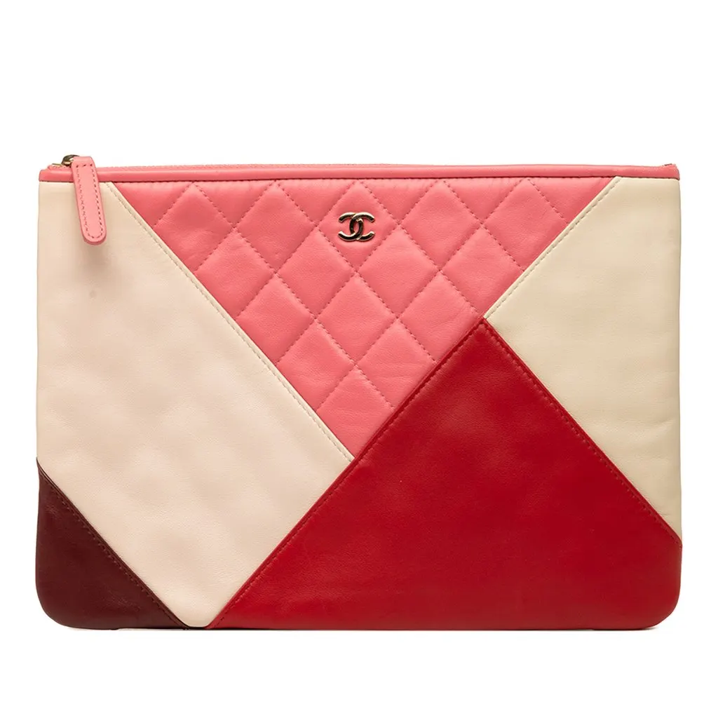 Chanel متوسطة مبطّنة جلد الحمل Colorblock O Case