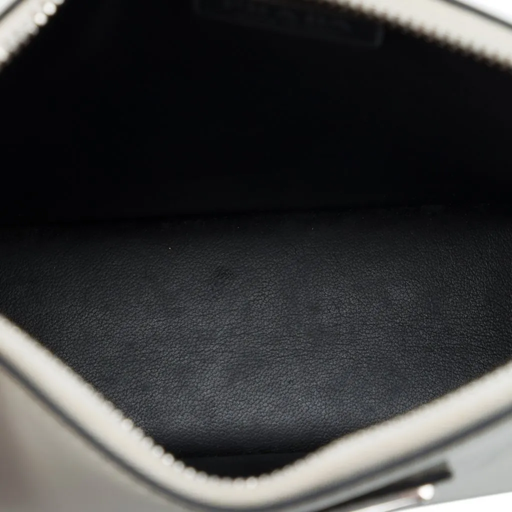 Prada Brushed Leather Shoulder Bag White Leather Very good - Model View