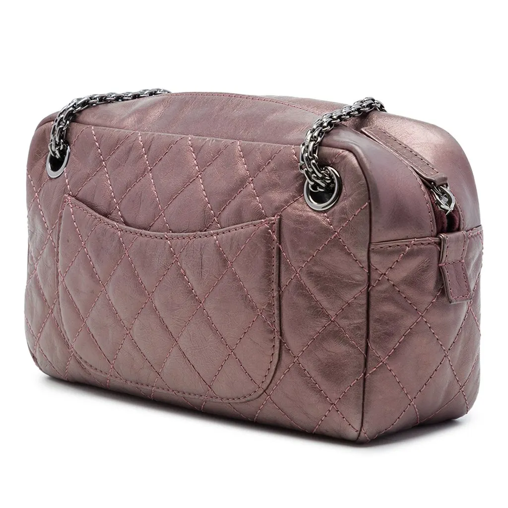 Chanel Medium Quilted Metallic Aged Calfskin Reissue 2.55 Camera Bag Pink Leather Very good - Back View