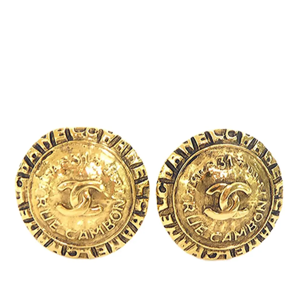 Chanel CC Gold Plated Logo Round Clip On Earrings Gold Metal Very good - Front View