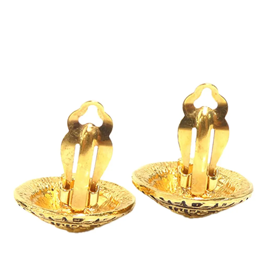 Chanel CC Gold Plated Logo Round Clip On Earrings Gold Metal Very good - Box View