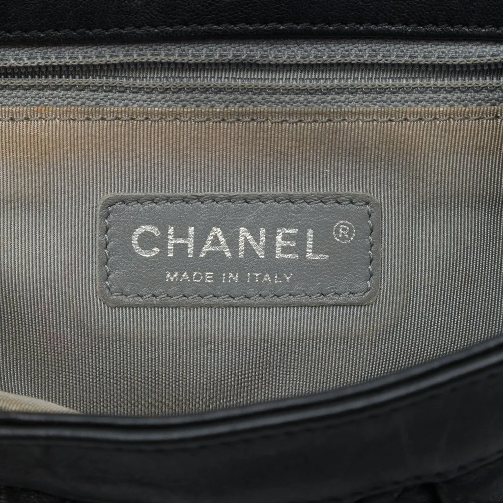 Chanel Mini Quilted Lambskin Chain Around Flap Black Leather Very good - Box View