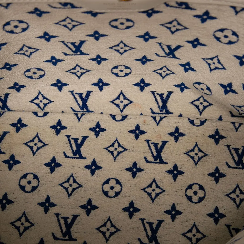 Louis Vuitton LV Match Monogram Jacquard Velvet Neverfull MM Blue Jacquard Very good - Model View