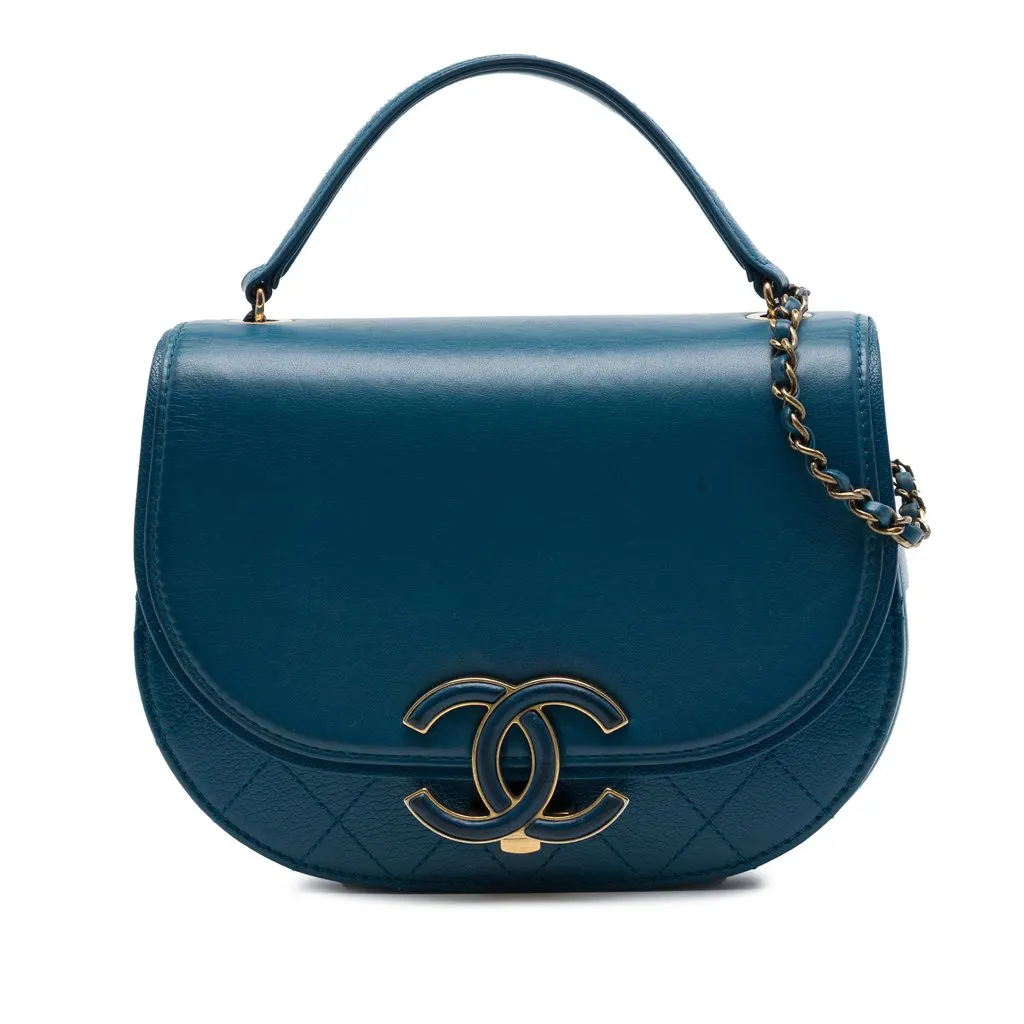 Chanel Small Shiny Calfskin and Quilted Goatskin Coco Curve Flap Blue Leather Very good - Front View