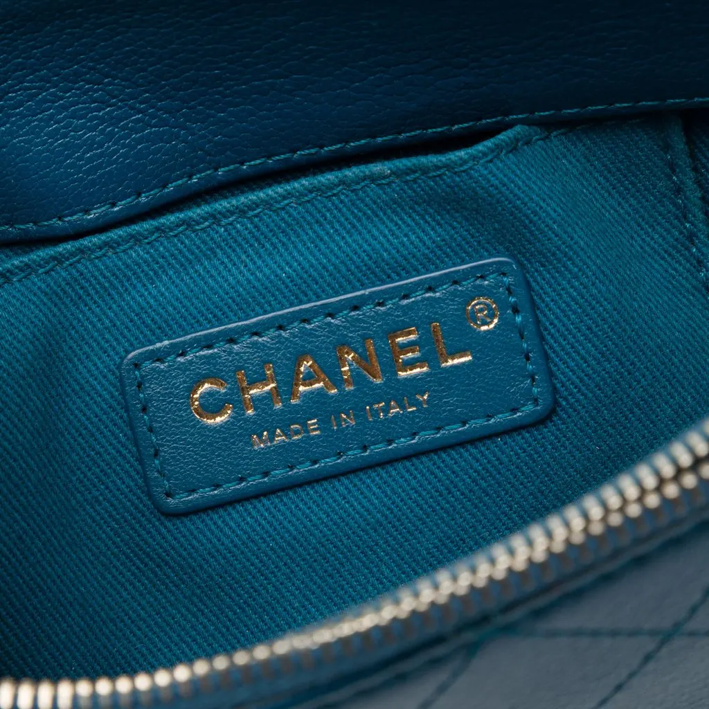 Chanel Small Shiny Calfskin and Quilted Goatskin Coco Curve Flap Blue Leather Very good - Box View