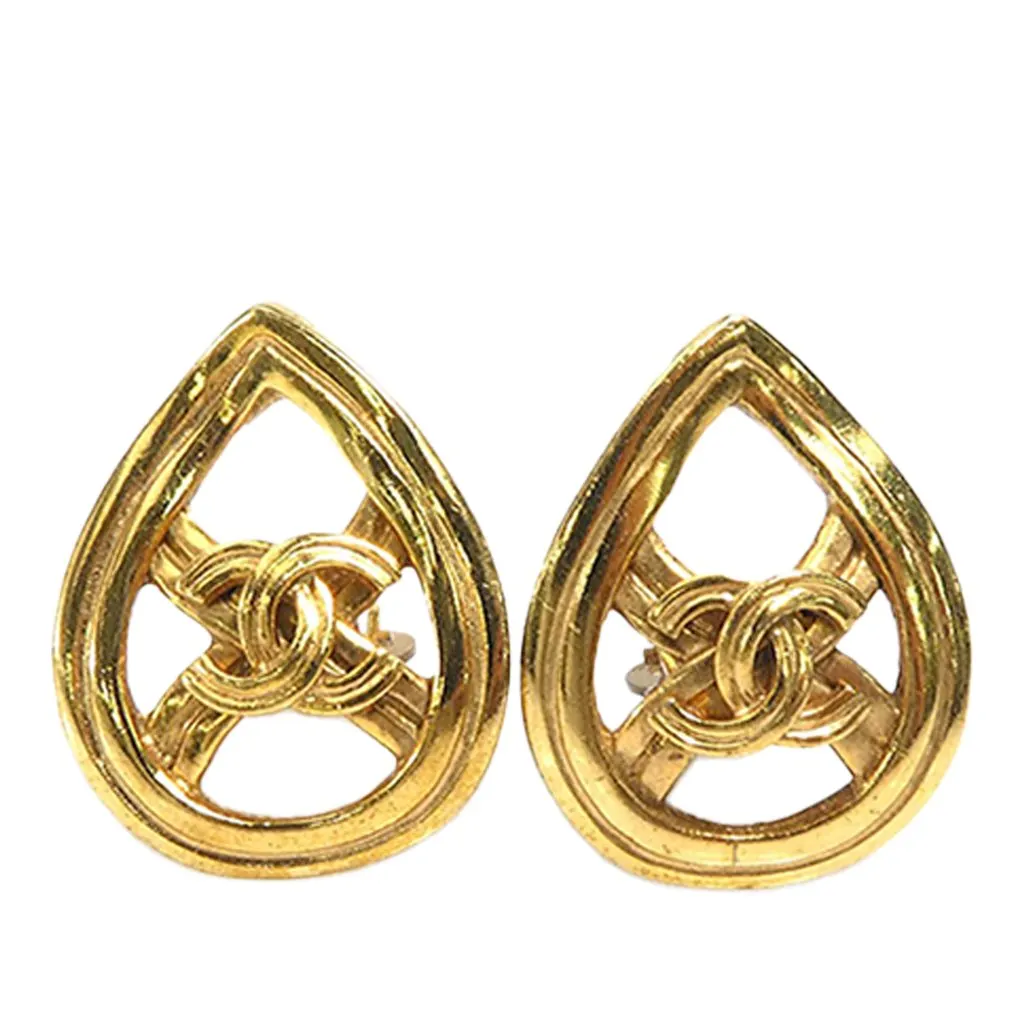 Chanel CC Gold Plated Teardrop Clip On Earrings Gold Metal Very good - Front View