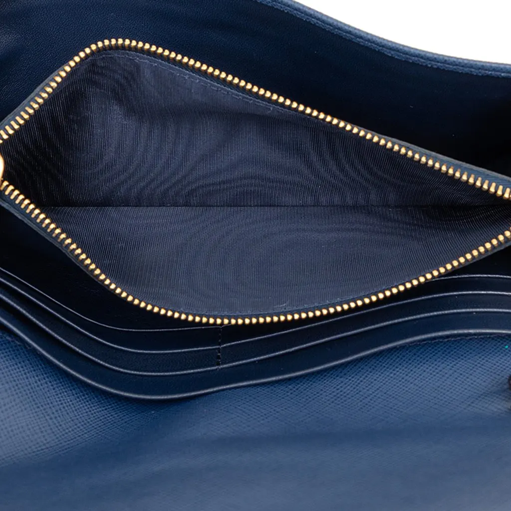 Prada Saffiano Wallet On Chain Blue Leather Very good - Model View