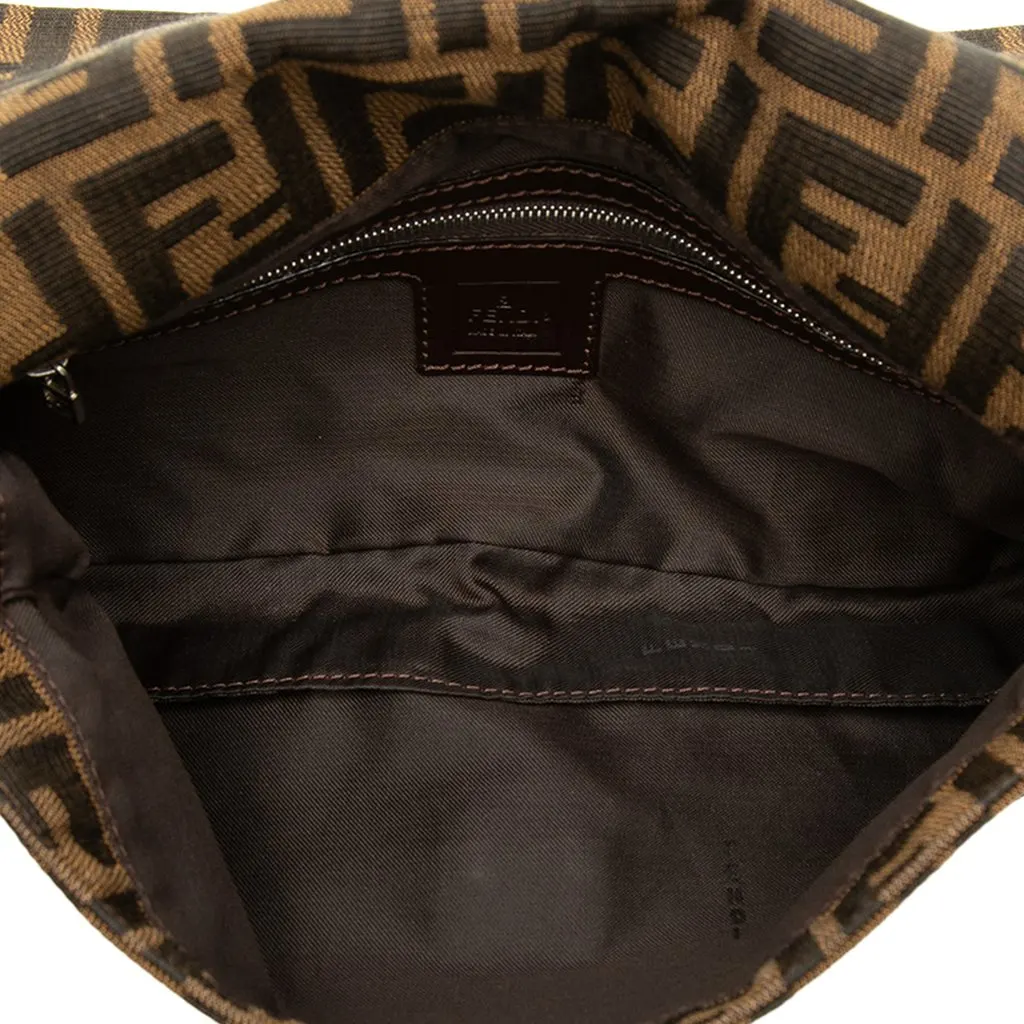 Fendi Zucca Canvas Baguette Brown Very good - Model View