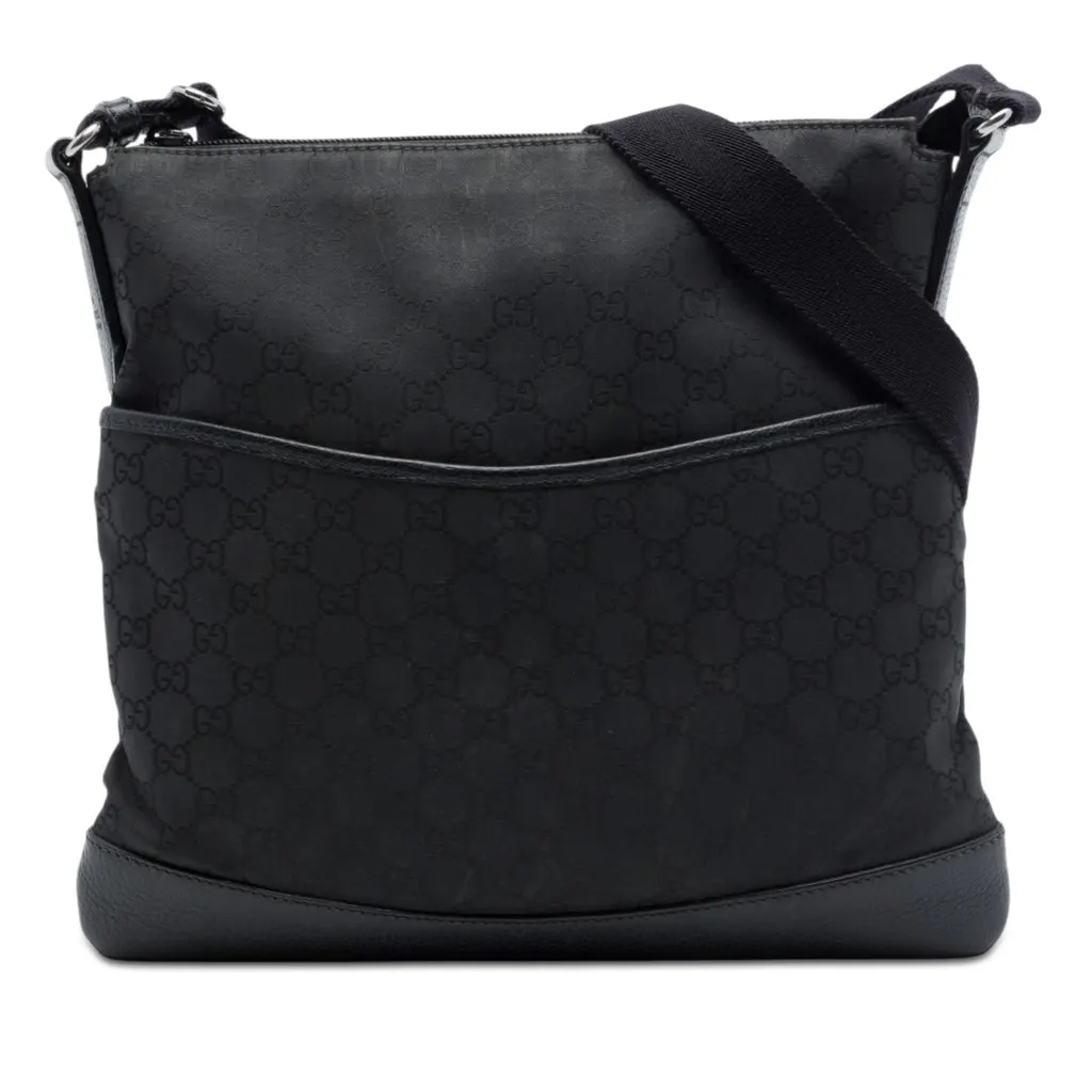 Gucci GG Nylon Flat Messenger Bag Black Very good - Front View