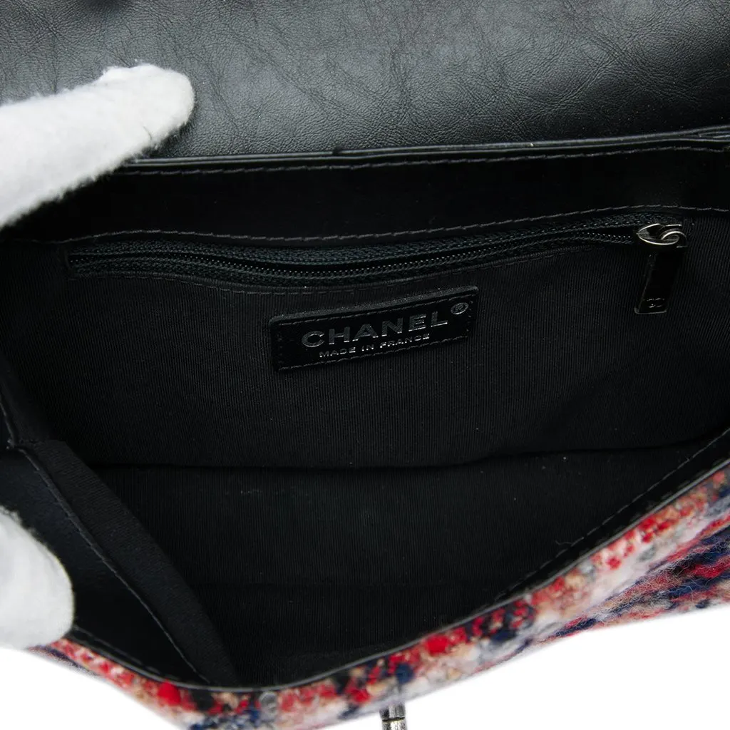 Chanel CC Tweed and Shearling Single Flap White Tweed Good - Model View