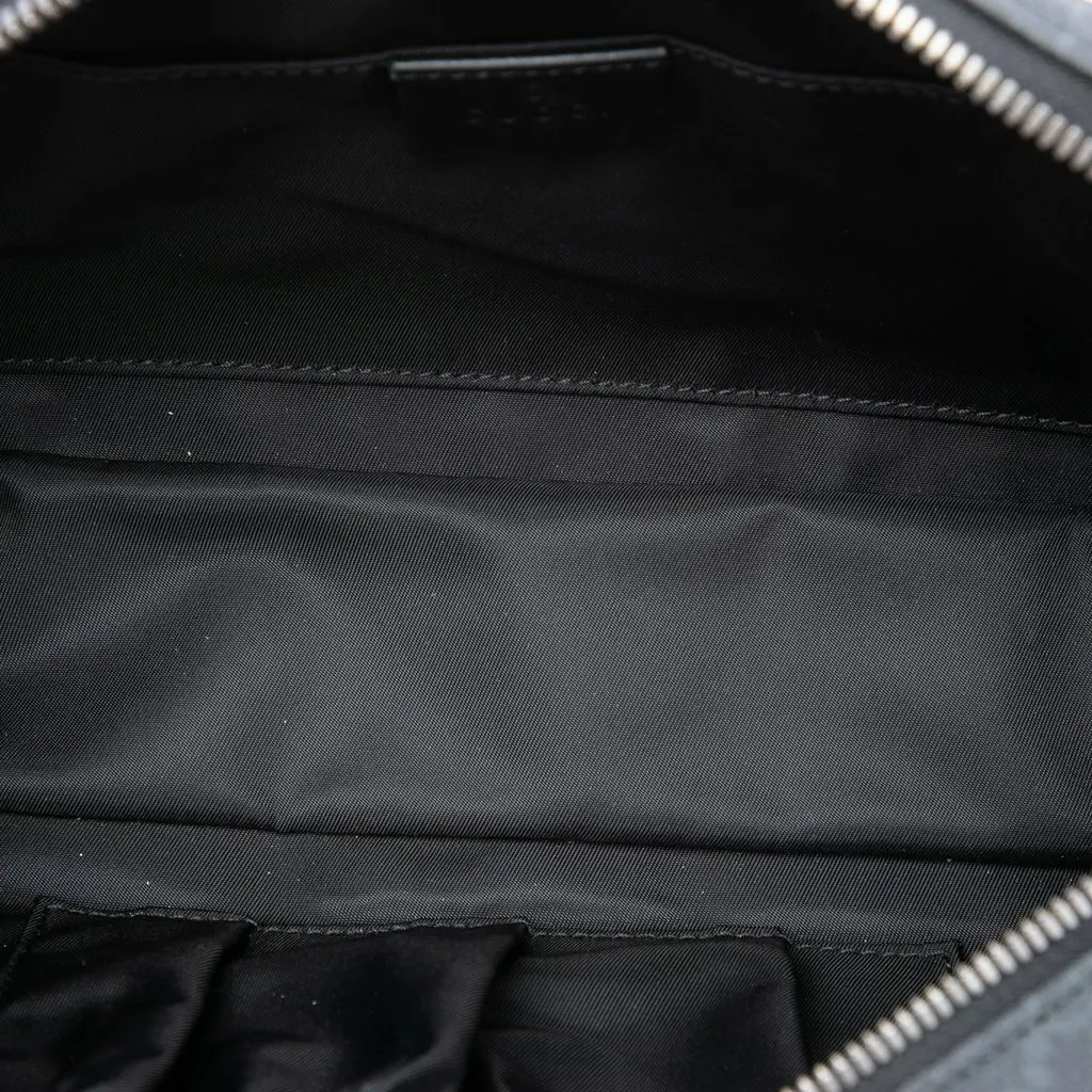 Gucci GG Supreme Toiletry Pouch Black Canvas Very good - Model View