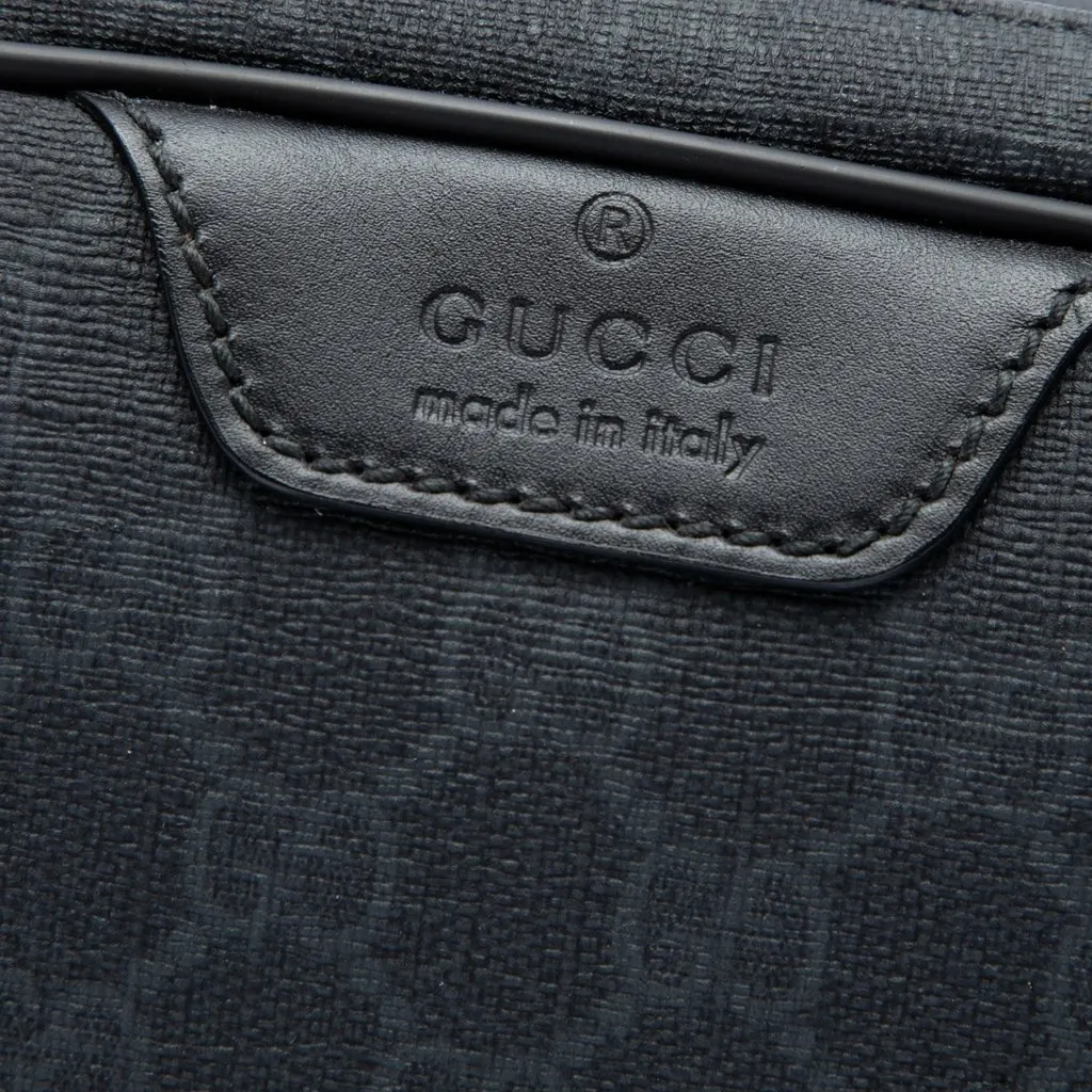 Gucci GG Supreme Toiletry Pouch Black Canvas Very good - Box View