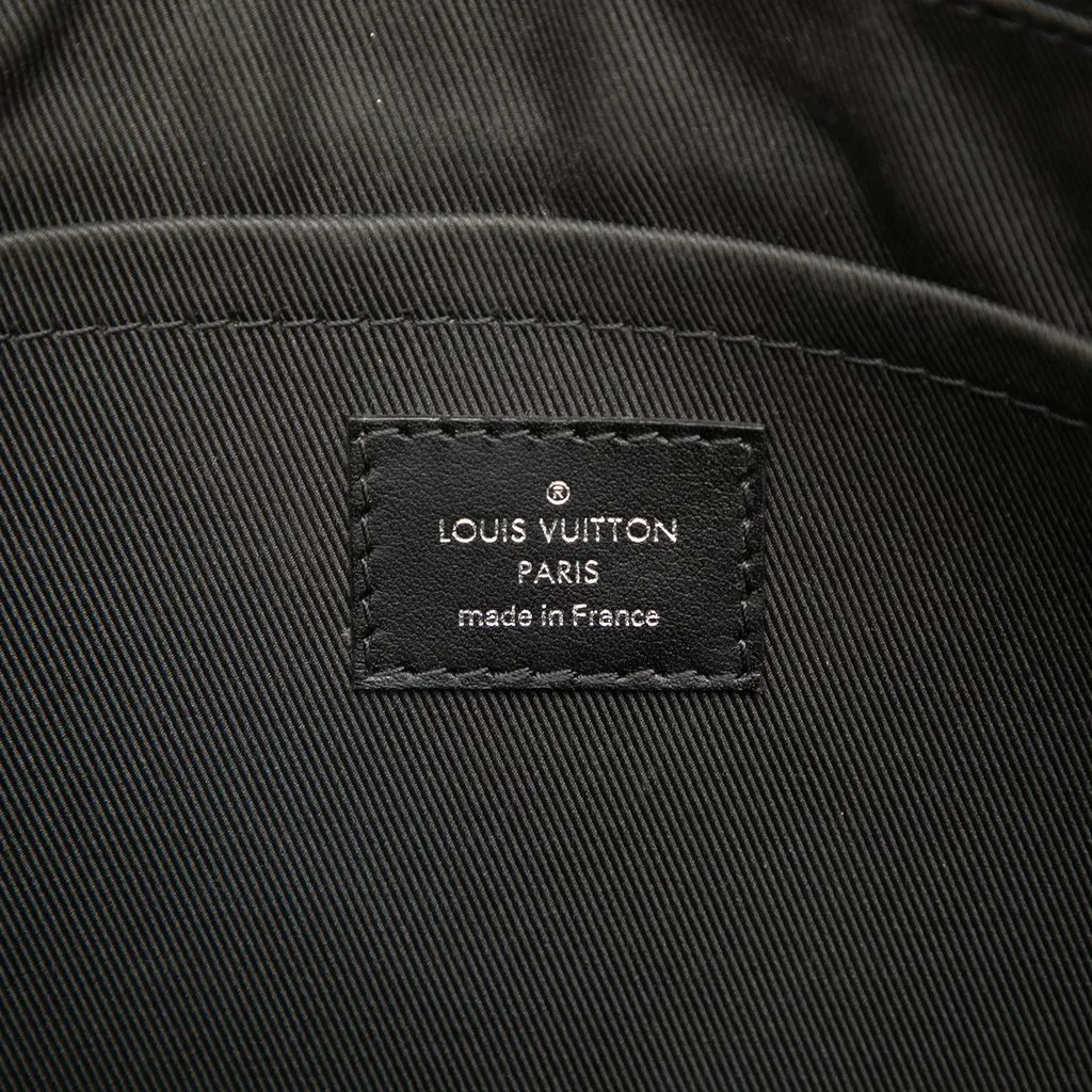 Louis Vuitton Monogram Macassar Discovery Pochette GM Brown Very good - Box View
