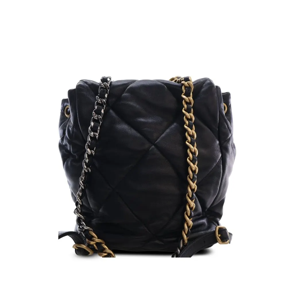Chanel Quilted Lambskin 19 Backpack Black Leather Very good - Back View