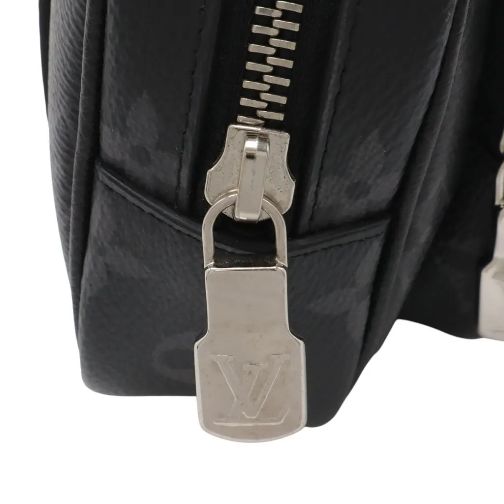 Louis Vuitton Monogram Eclipse Taigarama Outdoor Pouch Black Very good - Box View