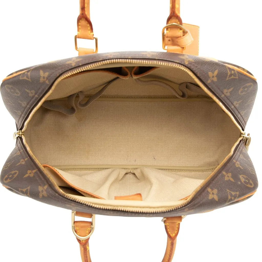 Louis Vuitton Monogram Deauville Brown Very good - Model View