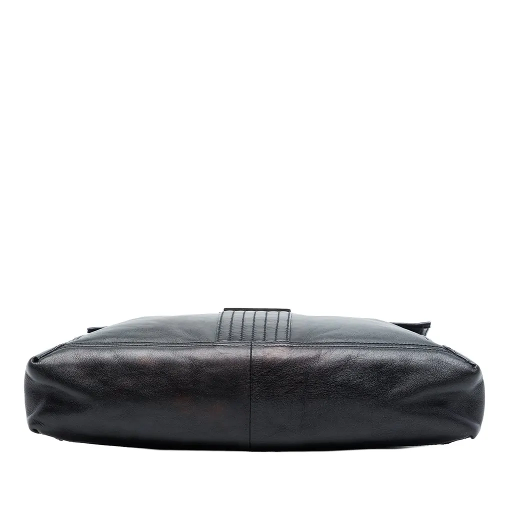 Fendi Leather Maxi Baguette Flap Bag Black Leather Very good - Inside View