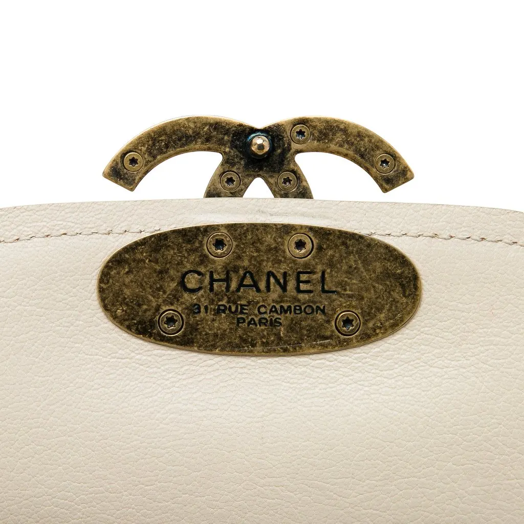Chanel Small Calfskin Coco Curve Flap Brown Leather Very good - Box View